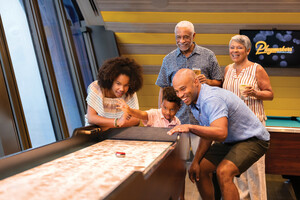 Playmakers℠ Sports Bar & Arcade